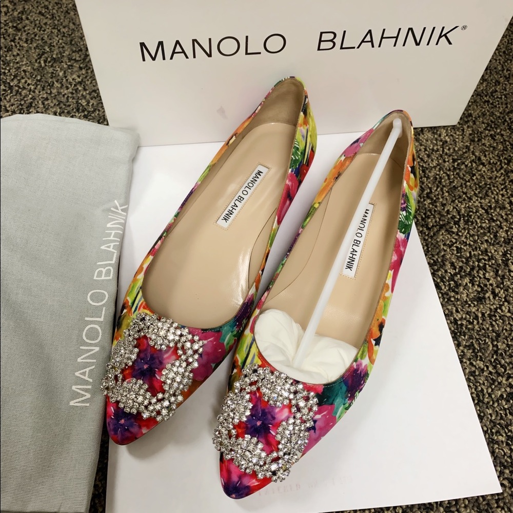 NIB Manolo Blahnik Hangisi Flats Pink Multi 36.5